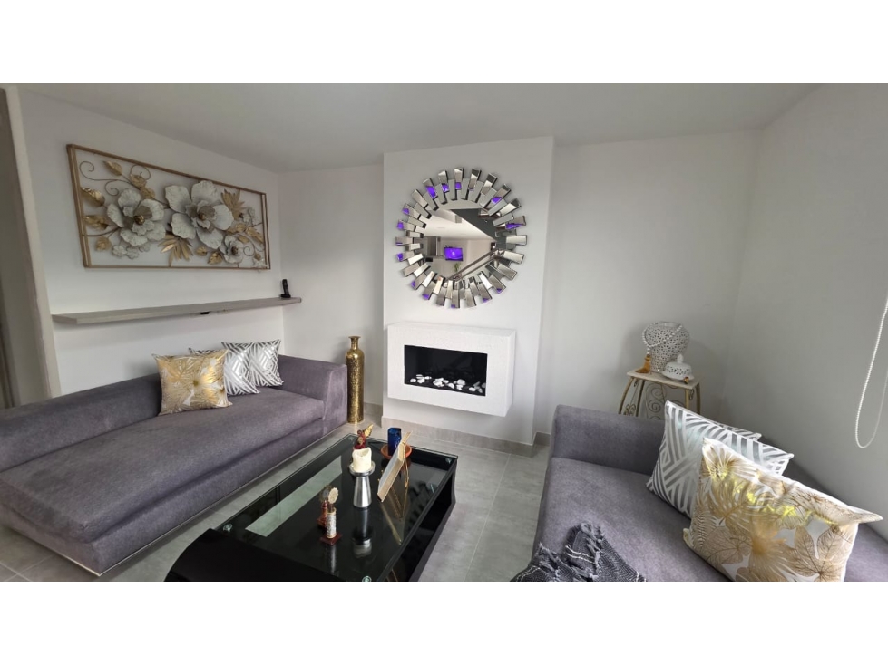 Apartamento en venta en Camino Verde, Envigado · foto 2 de 11