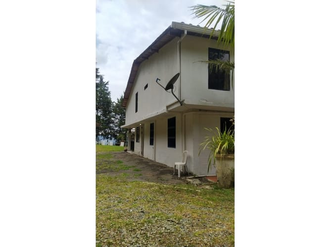 Finca en venta en Santa Elena, Medellín, 400 m² · foto 6 de 24