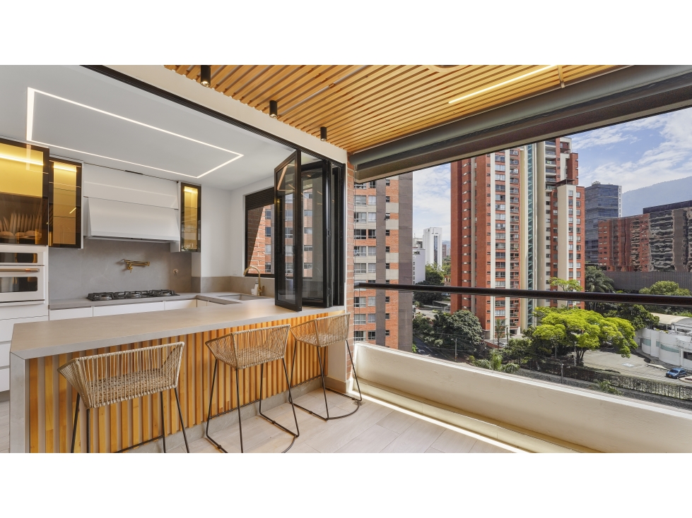 Apartamento en arriendo en El Poblado, Medellín · foto 4 de 24