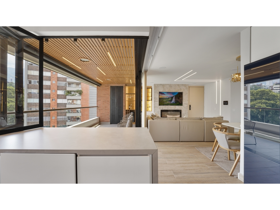 Apartamento en arriendo en El Poblado, Medellín · foto 10 de 24