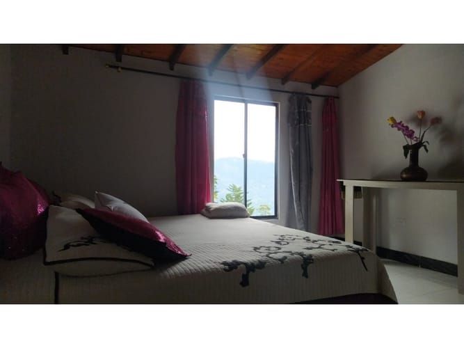 Finca en venta en Santa Elena, Medellín, 400 m² · foto 15 de 24