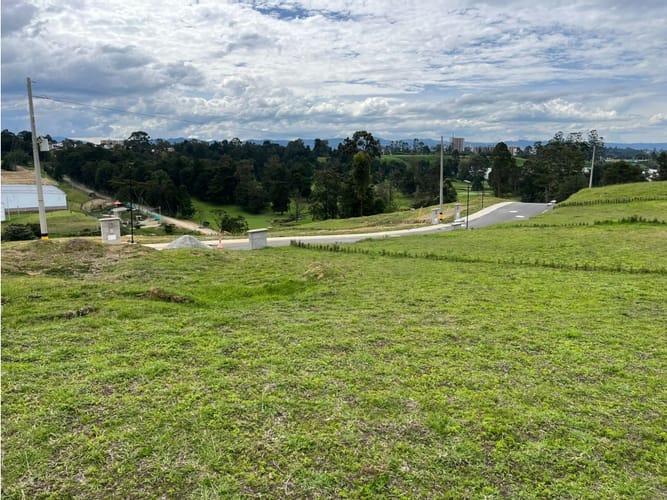 Lote en venta en El Porvenir, Rionegro, 946 m² · foto 9 de 20