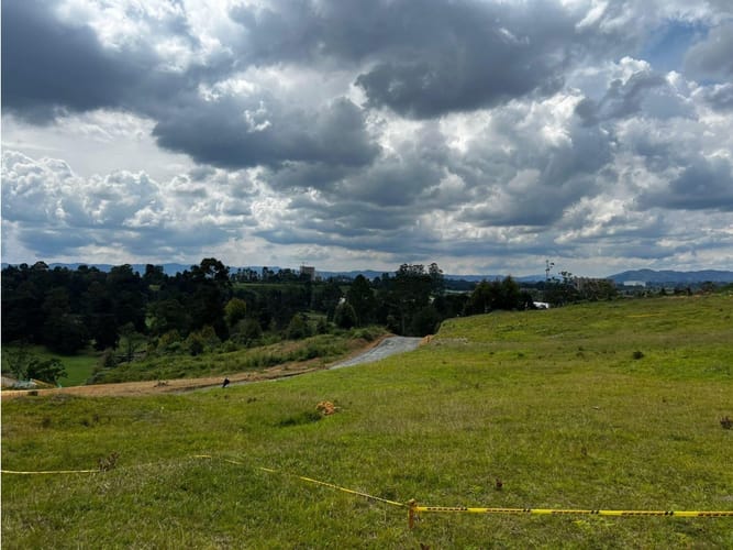 Lote en venta en El Porvenir, Rionegro, 946 m² · foto 18 de 20