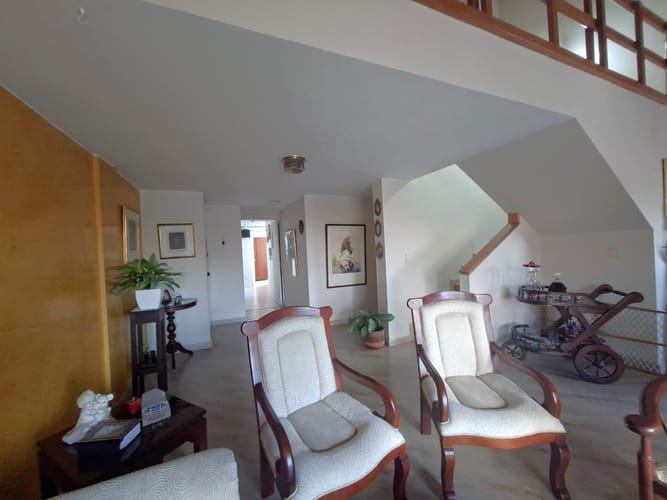 Apartamento de 3 alcobas en venta en Pasadena, Bogotá, 134 m² · foto 3 de 24