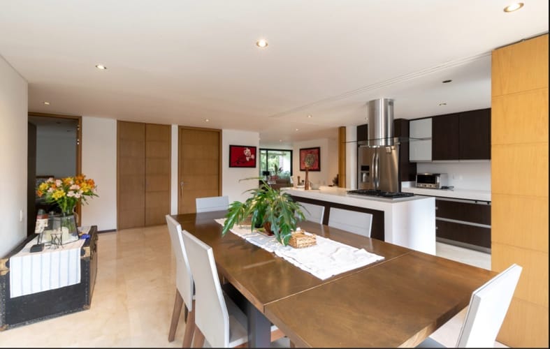 Apartamento en venta en Las Lomas No.1, Medellín · foto 13 de 24