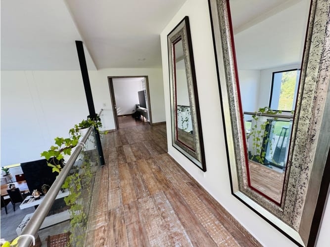 Casa de 6 alcobas en venta en Guayabito, Medellín, 900 m² · foto 23 de 24