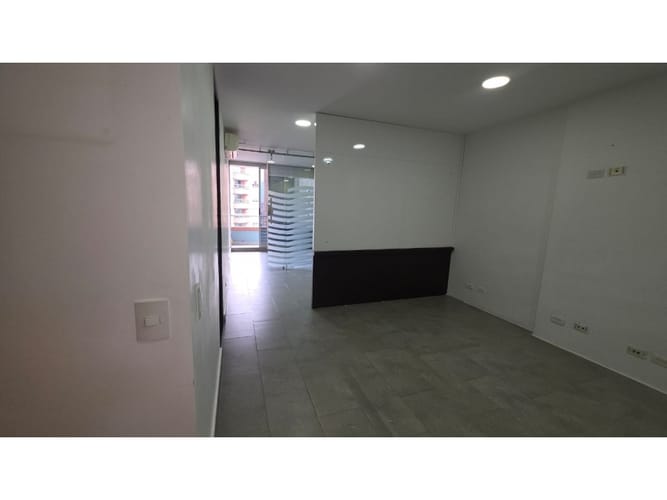 Consultorio en venta en La Frontera, Medellín, 42 m² · foto 5 de 9