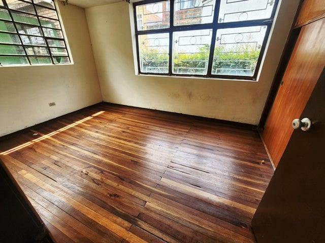 Casa en venta en Marsella, Bogotá · foto 3 de 24