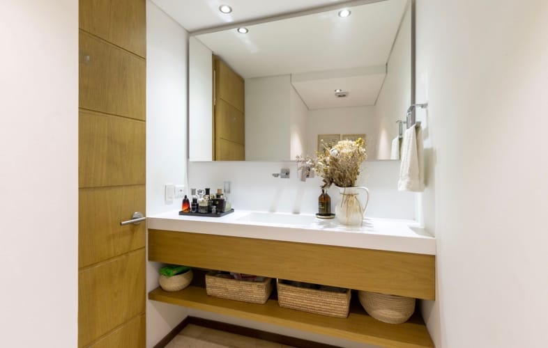 Apartamento de 5 alcobas en venta en Las Lomas, Medellín, 226 m² · foto 2 de 24