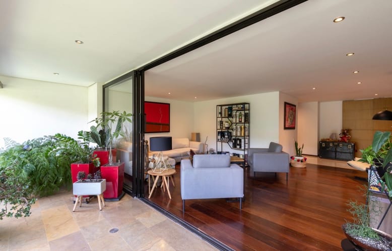 Apartamento de 5 alcobas en venta en Las Lomas, Medellín, 226 m² · foto 8 de 24