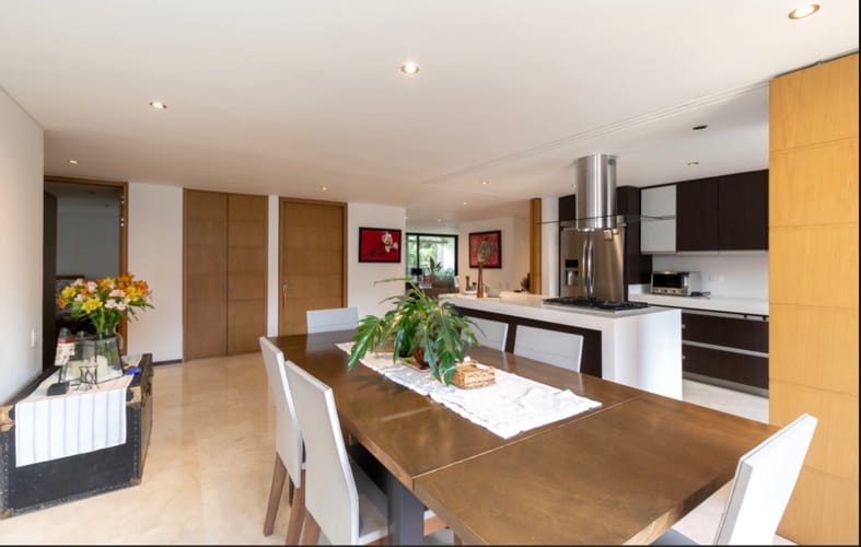 Apartamento de 5 alcobas en venta en Las Lomas, Medellín, 226 m² · foto 14 de 24