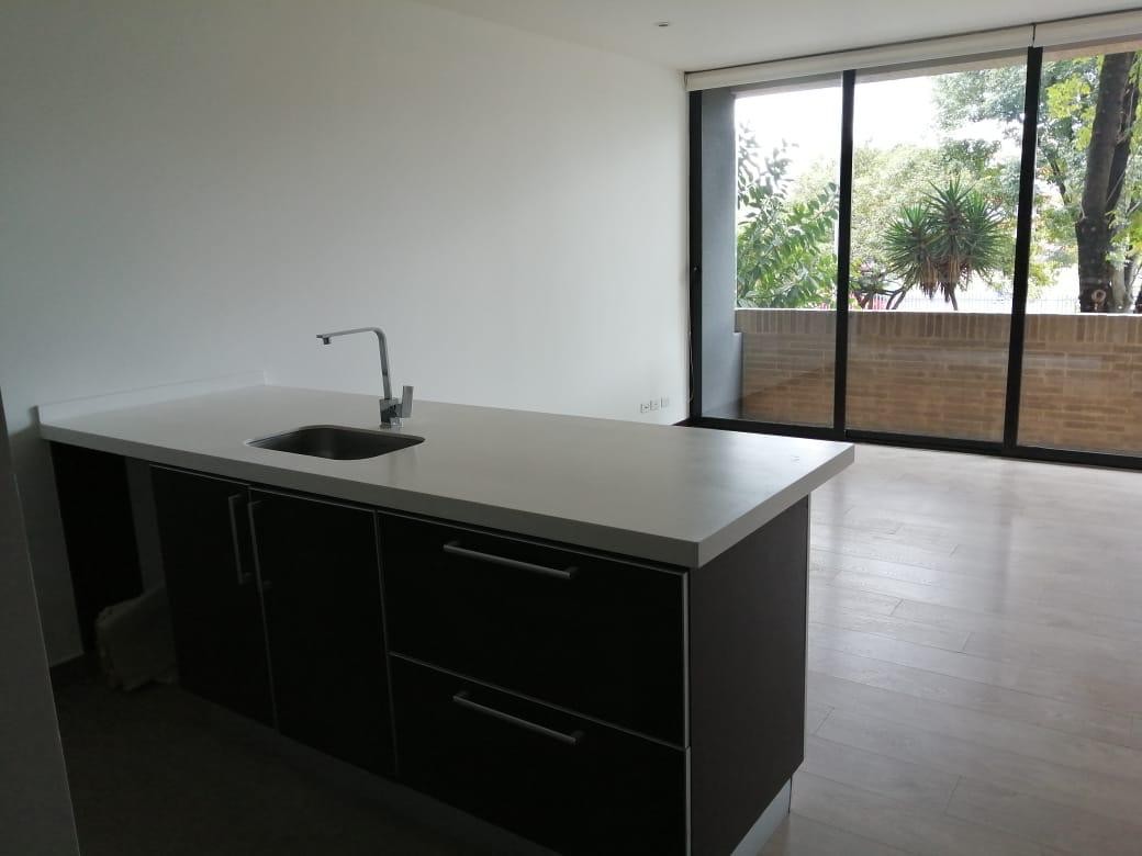 Apartamento en venta en Barrios Unidos, Bogotá · foto 2 de 8
