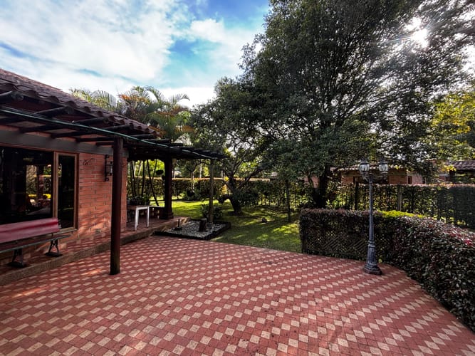 Casa de 7 alcobas en venta en Llano Grande, Rionegro, 650 m² · foto 8 de 24