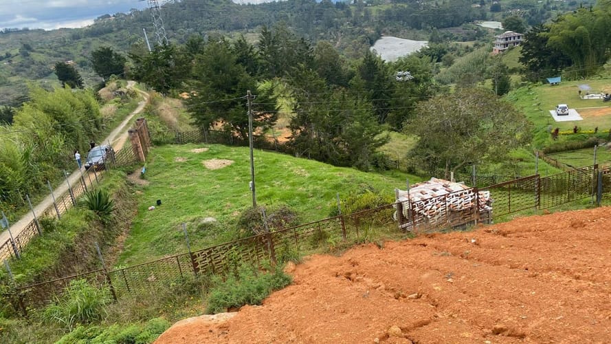 Lote en venta en La Pe�A, Marinilla, 1285 m² · foto 6 de 9
