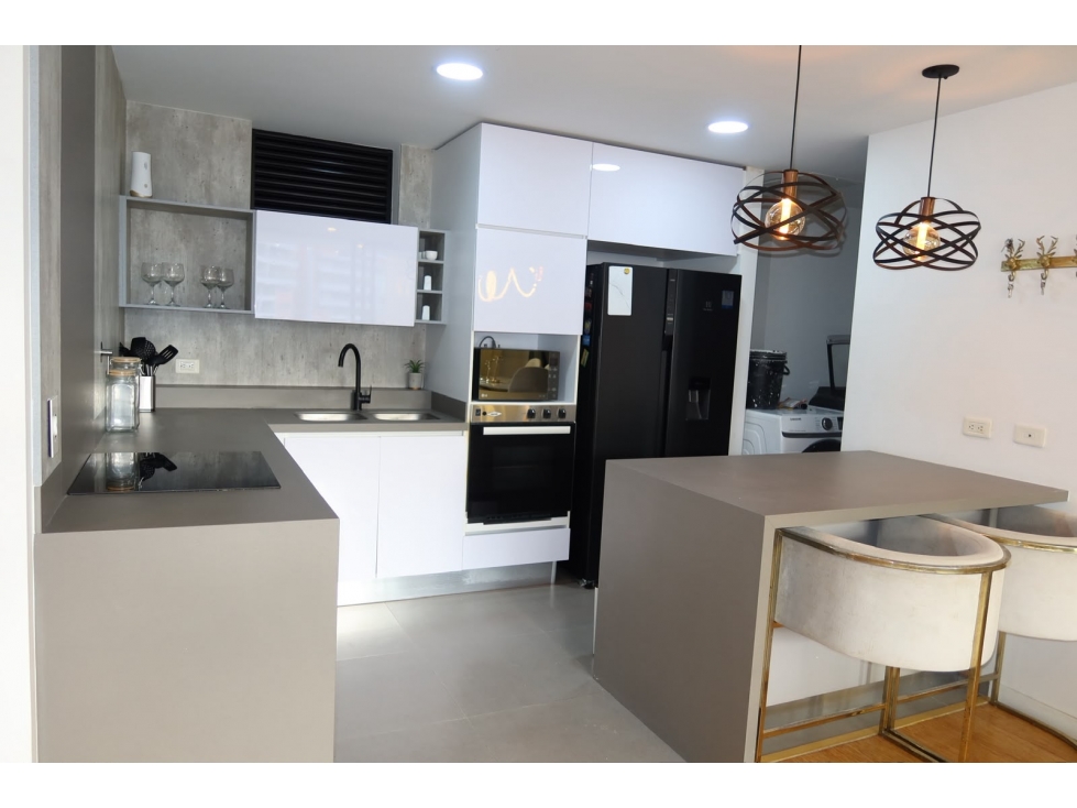 Apartamento en arriendo en Laureles, Medellín · foto 7 de 24