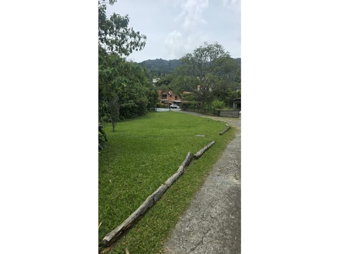 Casa de 5 alcobas en venta en Escobero, Envigado, 400 m² · foto 4 de 24
