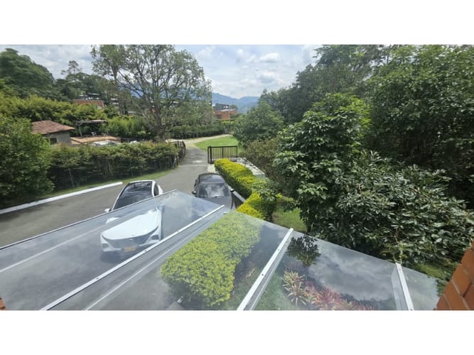 Casa de 5 alcobas en venta en Escobero, Envigado, 400 m² · foto 7 de 24