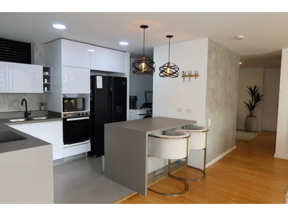 Apartamento en arriendo en Laureles, Medellín · foto 24 de 24