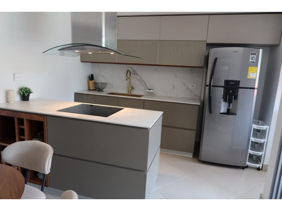 Apartamento en arriendo en La América, Medellín · foto 10 de 24