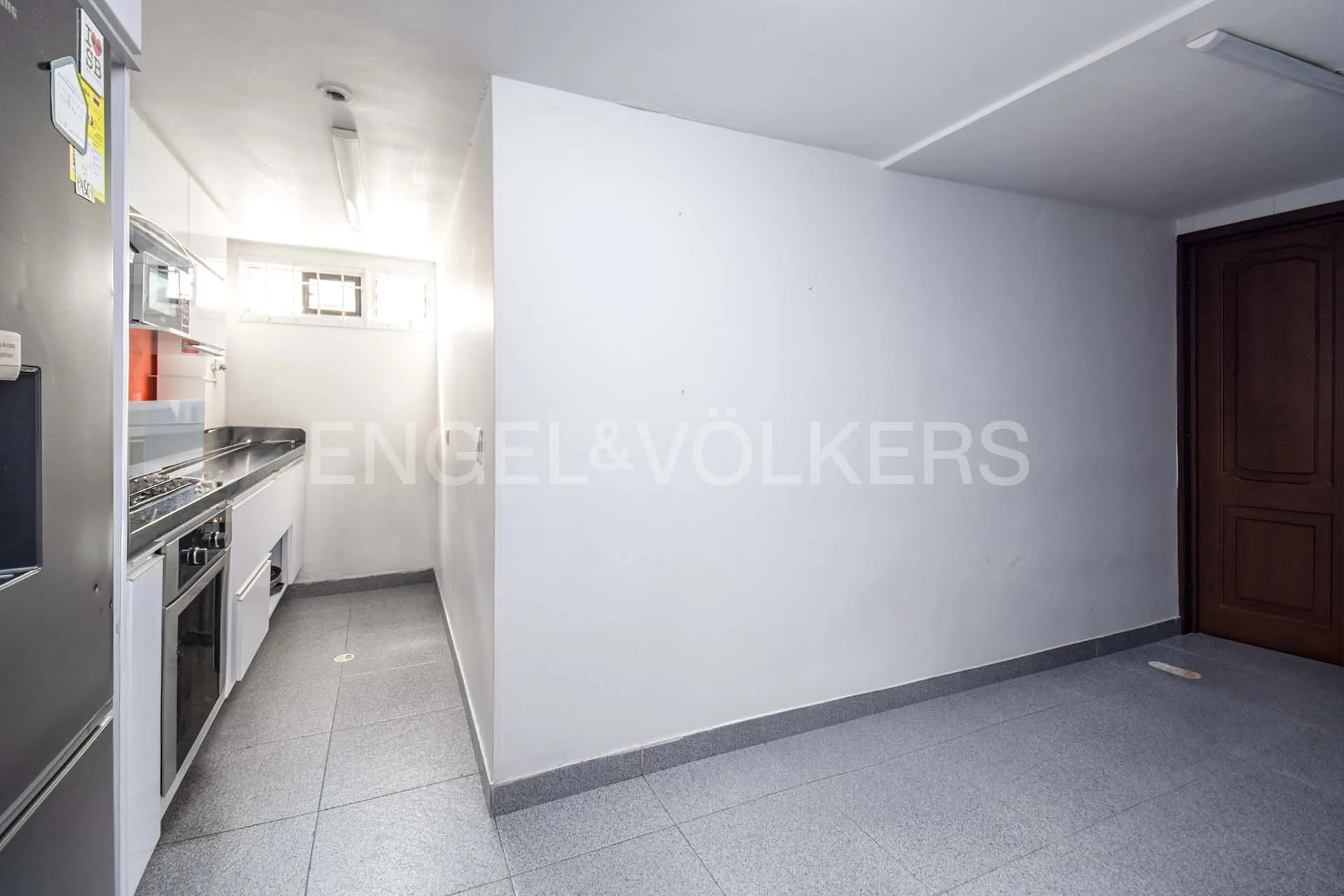 Apartamento en venta en Santa Barbara Central, Bogotá · foto 7 de 13