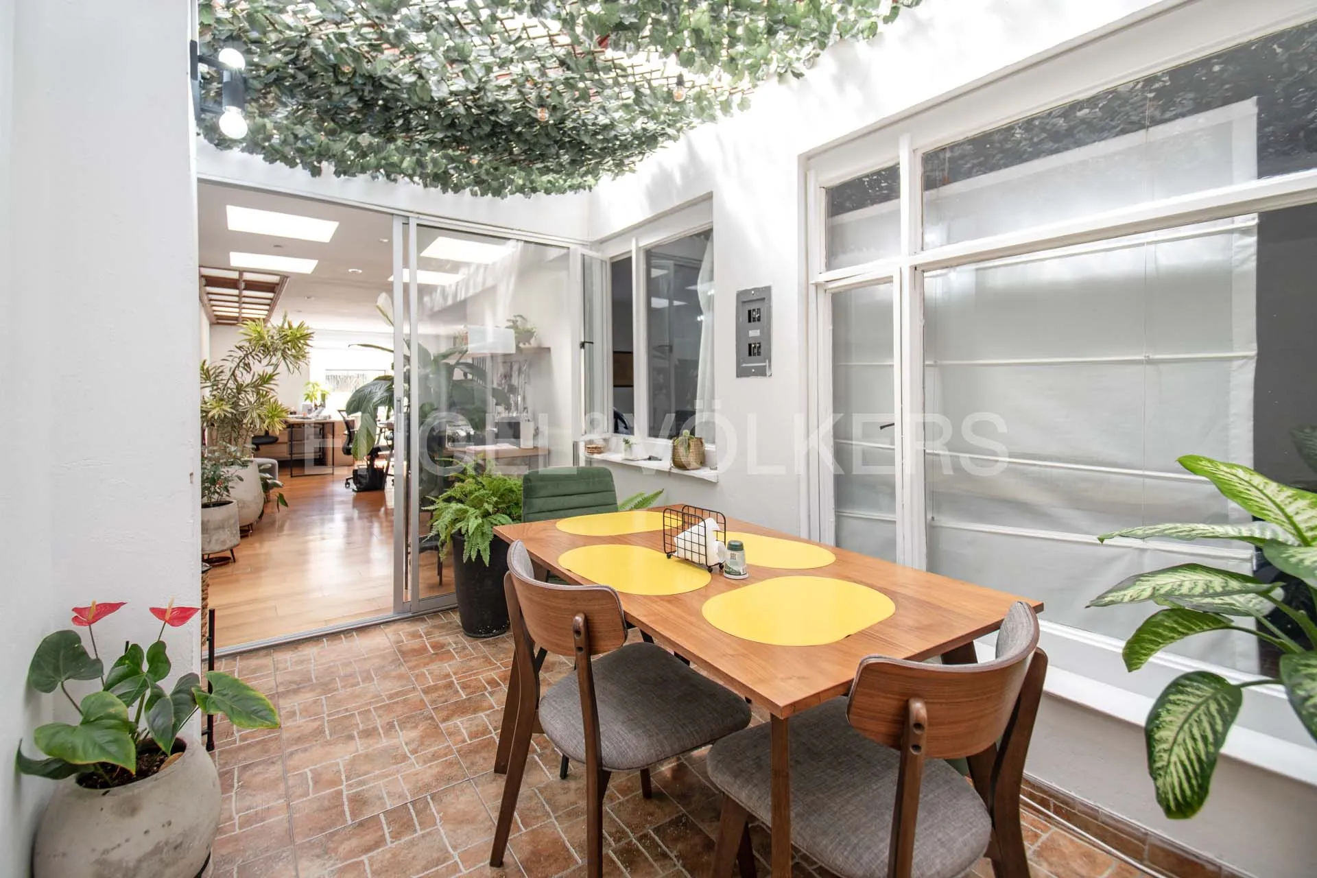 Apartamento en venta en Santa Barbara Central, Bogotá · foto 6 de 13