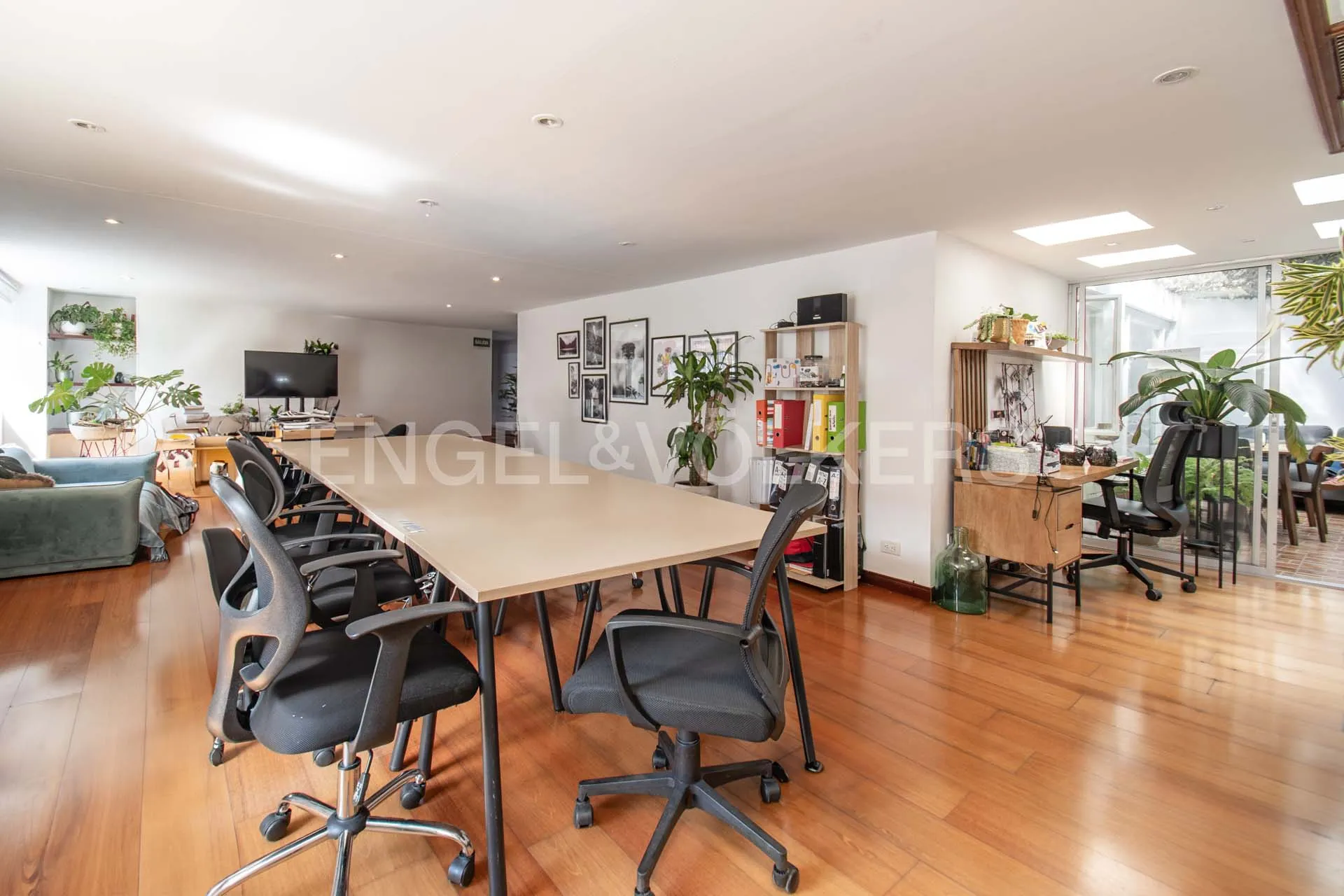 Apartamento en venta en Santa Barbara Central, Bogotá · foto 4 de 13