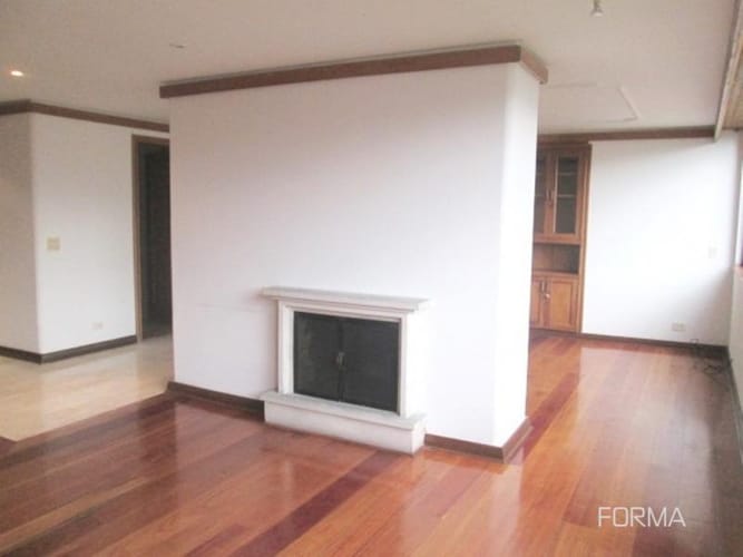 Apartamento de 3 alcobas en venta en Chico Norte, Bogotá, 150 m² · foto 5 de 20