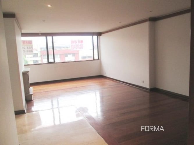 Apartamento de 3 alcobas en venta en Chico Norte, Bogotá, 150 m² · foto 9 de 20