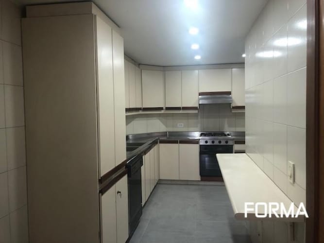 Apartamento de 3 alcobas en venta en Chico Norte, Bogotá, 150 m² · foto 16 de 20