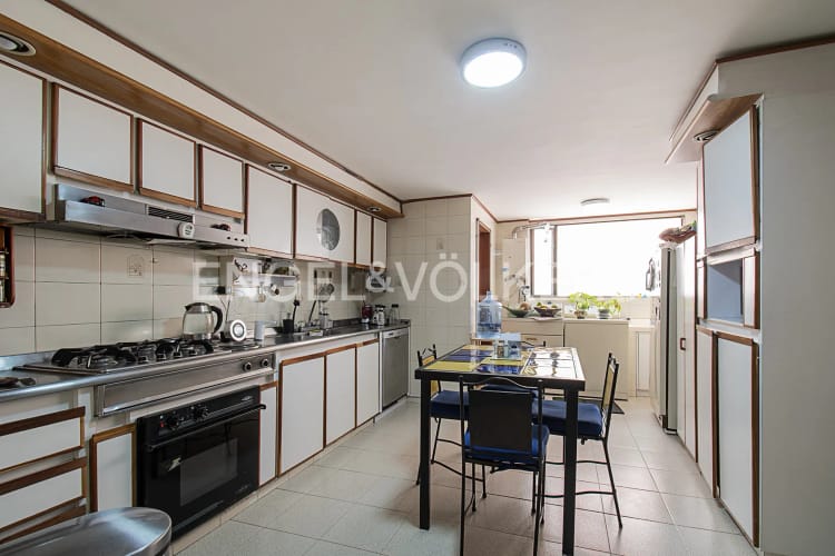 Apartamento en venta en Chicó Navarra, Bogotá · foto 8 de 21