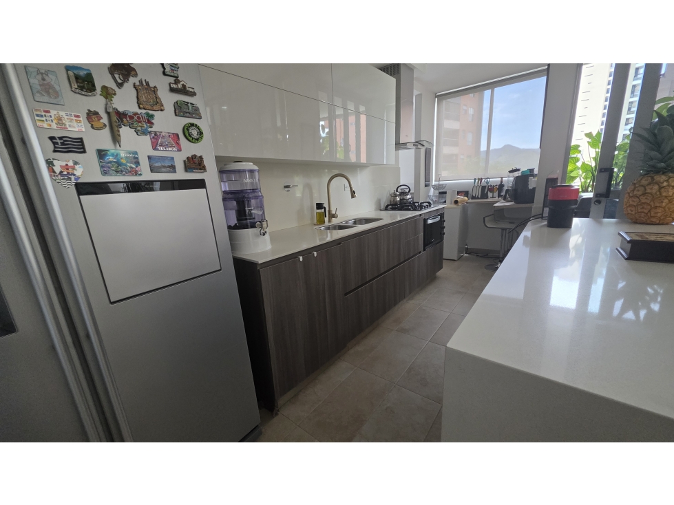 Apartamento en arriendo en El Poblado, Medellín · foto 16 de 24
