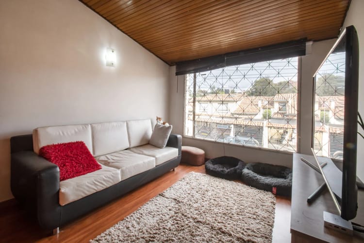 Casa de 5 alcobas en venta en Colina Campestre, Bogotá, 243 m² · foto 16 de 21