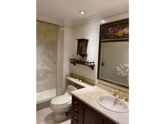 Apartamento en venta en Santa Barbara, Bogotá · foto 19 de 24