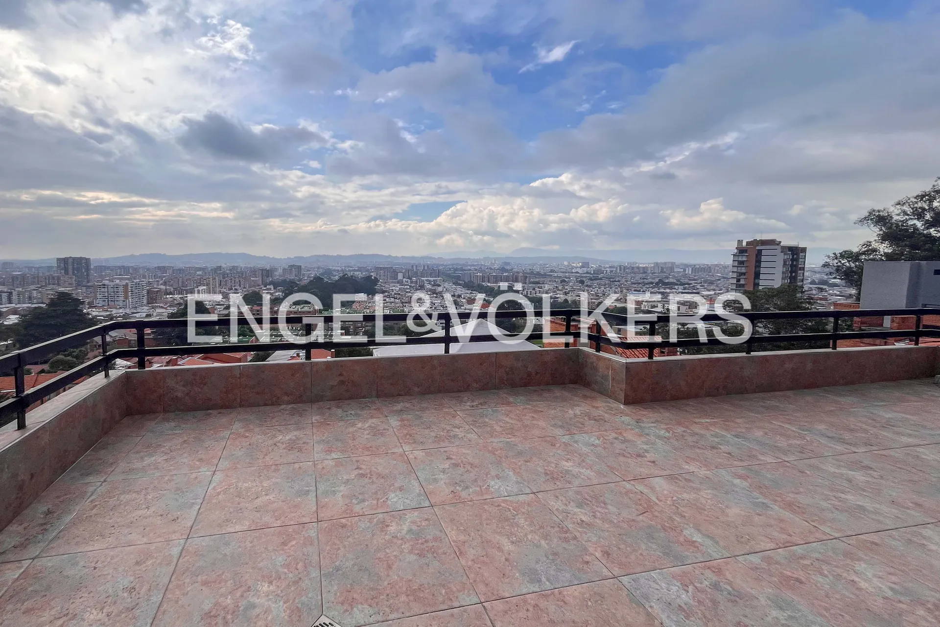 Apartamento en venta en Bosque De Pinos, Bogotá · foto 14 de 14
