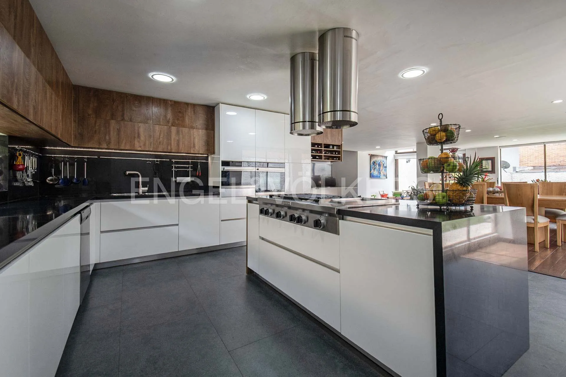 Casa en venta en Bosque De Pinos, Bogotá · foto 7 de 24