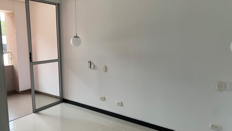 Apartamento de 3 alcobas en arriendo en Bochalema, Cali, 95 m² · foto 11 de 11