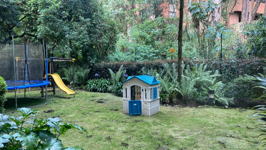 Apartamento en venta en Los Rosales, Bogotá · foto 18 de 21