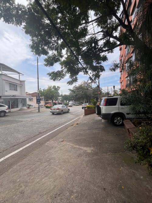 Local en arriendo en Tejares De San Fernando, Cali, 33 m² · foto 2 de 6