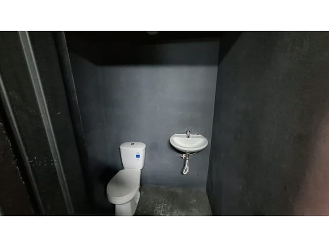 Local en arriendo en Bellavista, Bello, 260 m² · foto 8 de 11