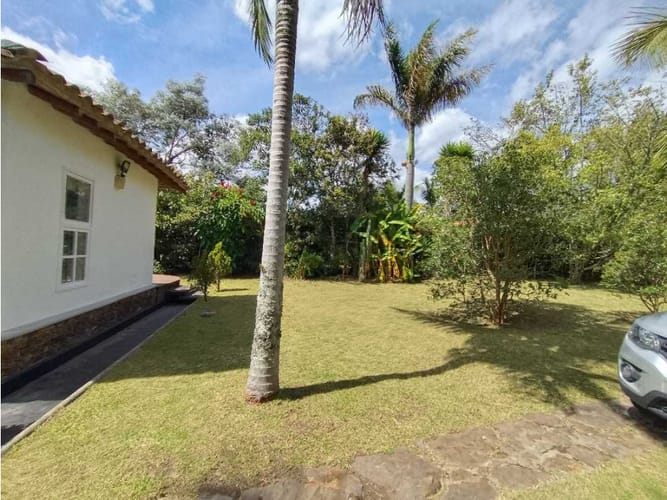 Finca en arriendo en Aeropuerto, Rionegro, 250 m² · foto 2 de 24
