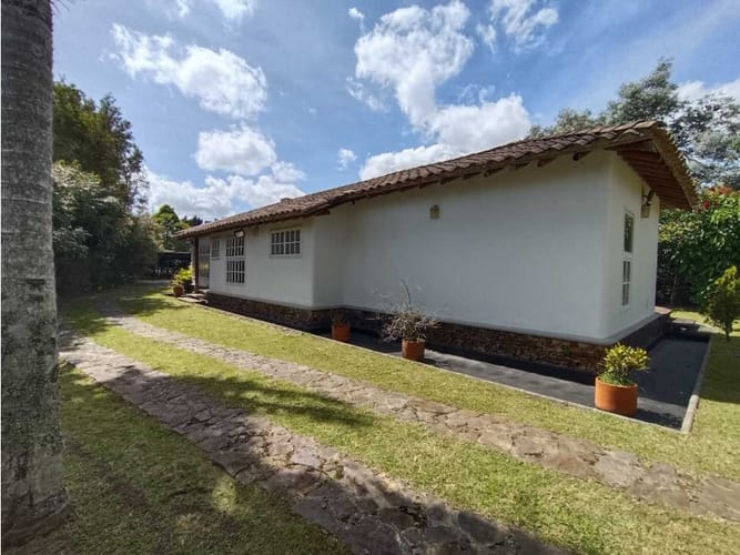 Finca en arriendo en Aeropuerto, Rionegro, 250 m² · foto 4 de 24