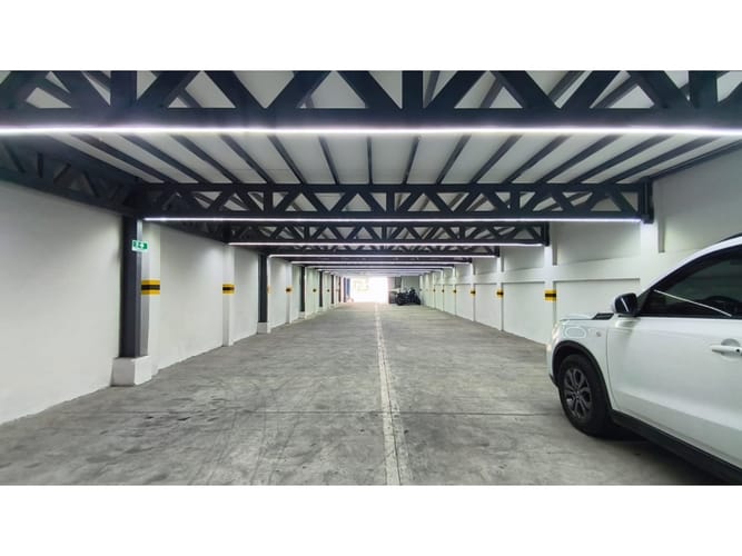 Local en arriendo en Sector Lago Uribe, Pereira, 620 m² · foto 14 de 16