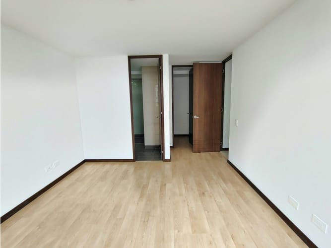 Apartamento de 3 alcobas en arriendo en Los Balsos, Medellín, 105 m² · foto 12 de 20