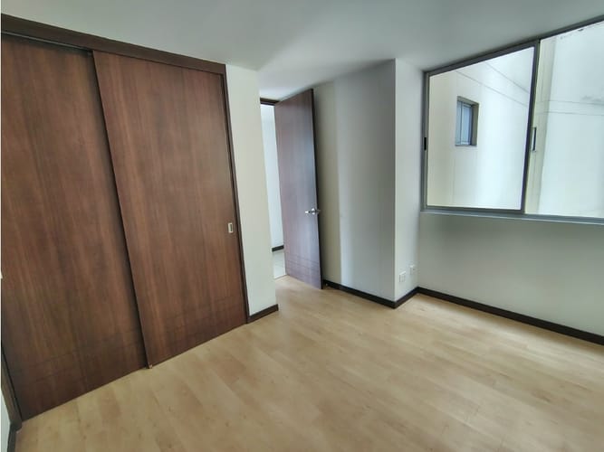 Apartamento de 3 alcobas en arriendo en Los Balsos, Medellín, 105 m² · foto 18 de 20