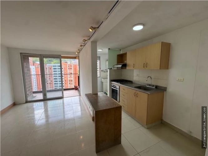 Apartamento de 2 alcobas en venta en Cañaveralejo, Sabaneta, 62 m² · foto 11 de 24
