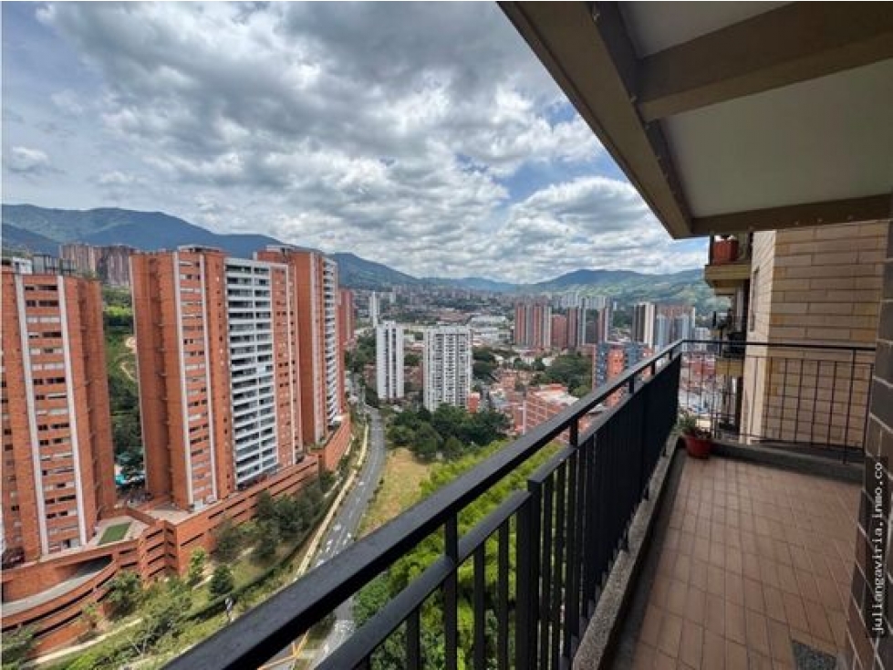 Apartamento en Venta en Cañaveralejo, Sabaneta