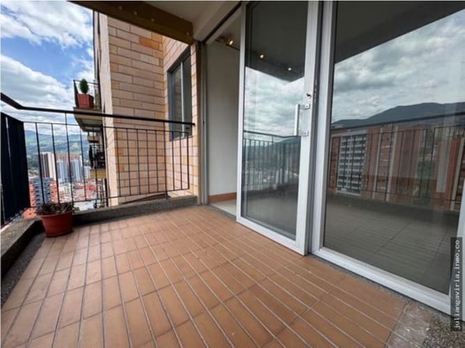 Apartamento de 2 alcobas en venta en Cañaveralejo, Sabaneta, 62 m² · foto 4 de 24