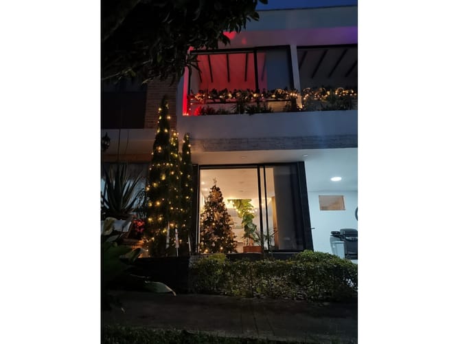 Casa de 3 alcobas en venta en La Gloria, Itagüí, 150 m² · foto 13 de 17