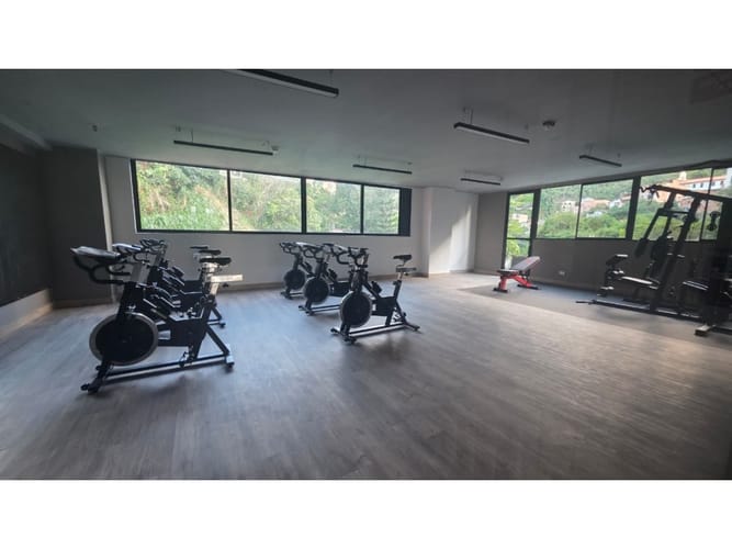 Apartamento de 3 alcobas en venta en El Chingui, Envigado, 89 m² · foto 8 de 24