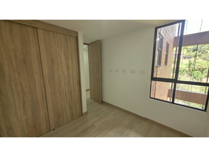 Apartamento de 3 alcobas en venta en El Chingui, Envigado, 89 m² · foto 24 de 24
